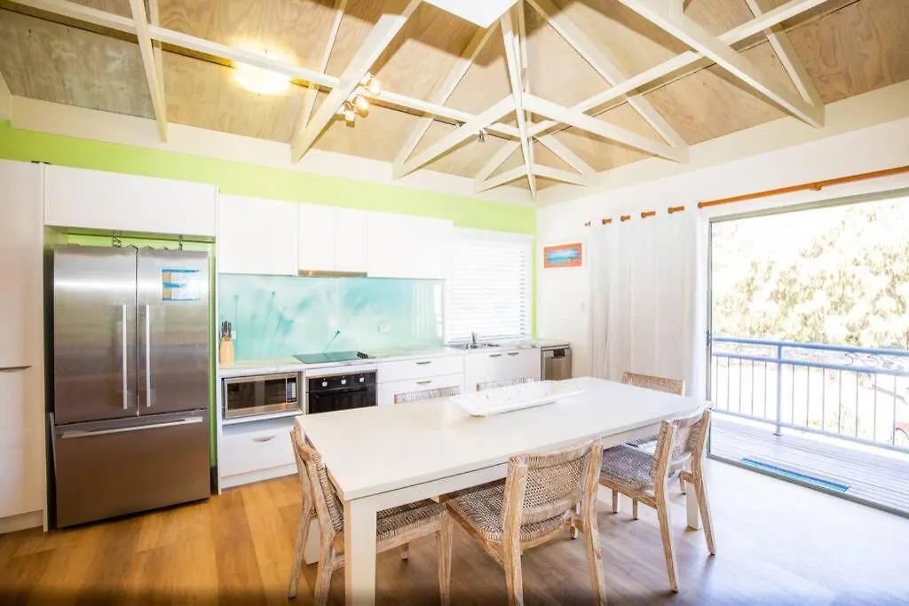Beachbreak - 100M To Beach - Sleeps 6 Point Lookout Apartment
